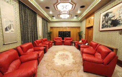 中方回应英方:强烈不满、坚决反对<strong></p>
<p>绿洲币</strong>!