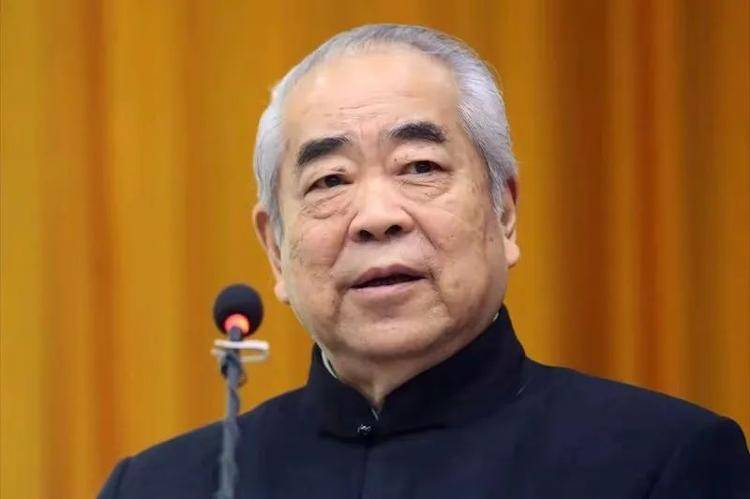 “失联风波”过后<strong></p>
<p>疯狂兔子币</strong>，87岁画家范曾首次公开露面，发文称喜获独子、迁入新居，与女儿继子断绝关系