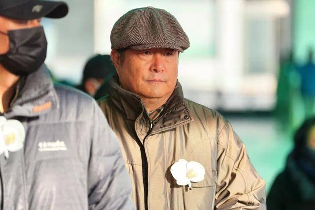 何晴之子追思:妈妈很喜欢雪<strong></p>
<p>37币</strong>,北京这场雪好像是为她而下