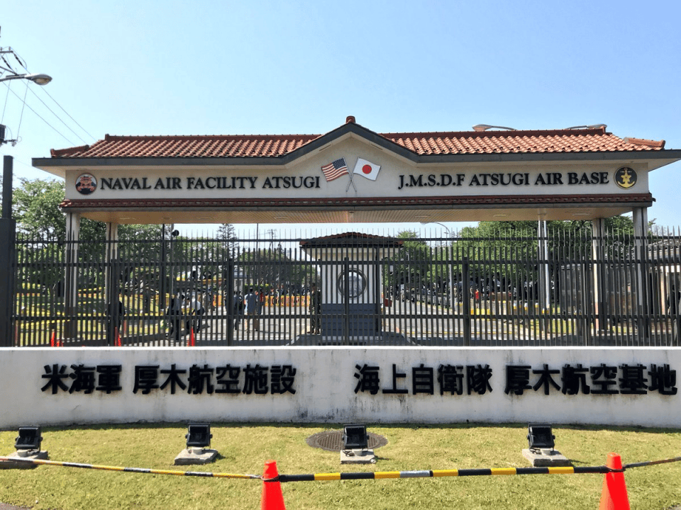 乌克兰不入北约<strong></p>
<p>37币</strong>？泽连斯基同意下课？