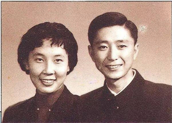 钟瑞去世<strong></p>
<p>csc币</strong>!宋世雄永别爱妻!