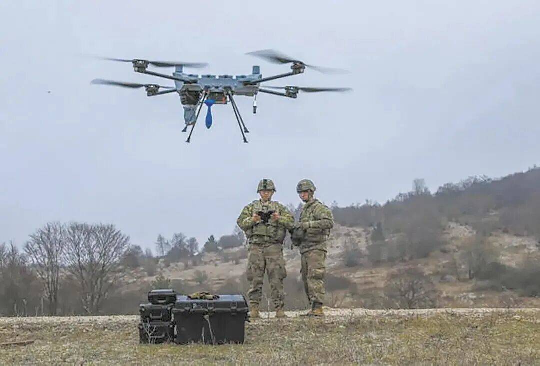 美军为何“抄作业”<strong></p>
<p>csc币</strong>？大批量“山寨”对手的无人机……