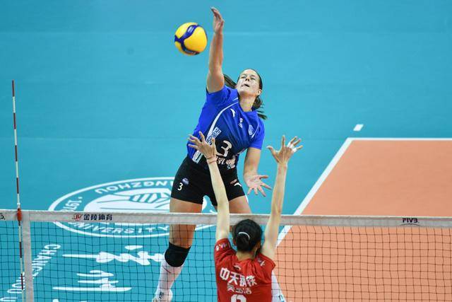 排超新格局上海女排一家独大？赢下卫冕冠军江苏女排后<strong></p>
<p>鑫坤币</strong>，蔡斌却这样说……