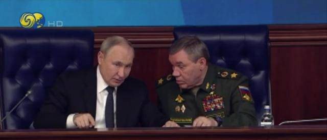 普京警告乌克兰:若拒绝进行实质性对话<strong></p>
<p>鑫坤币</strong>,将用武力解决