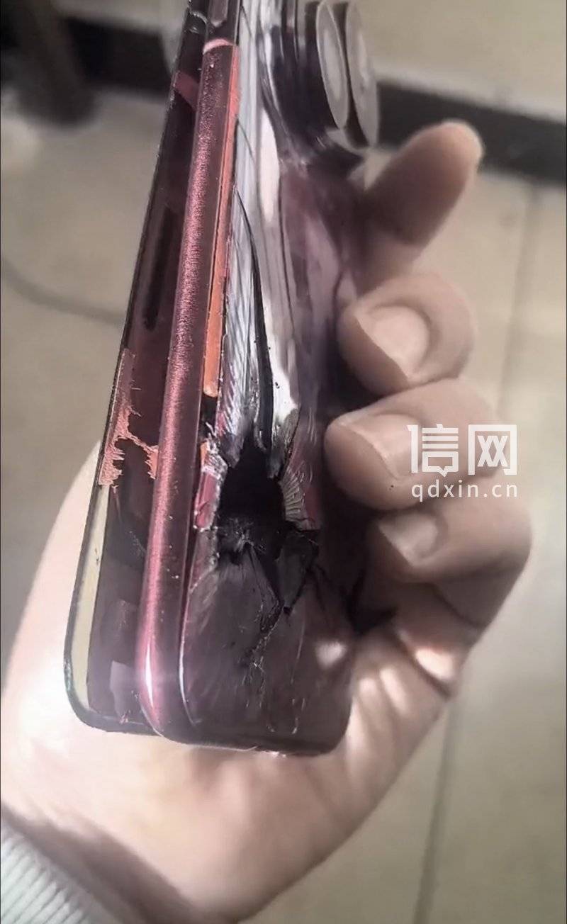华为新手机充电时电池爆了 售后凭照片认定“外力所致”拒保 消费者：难道我买的是摔炮<strong></p>
<p>币神币价格</strong>？