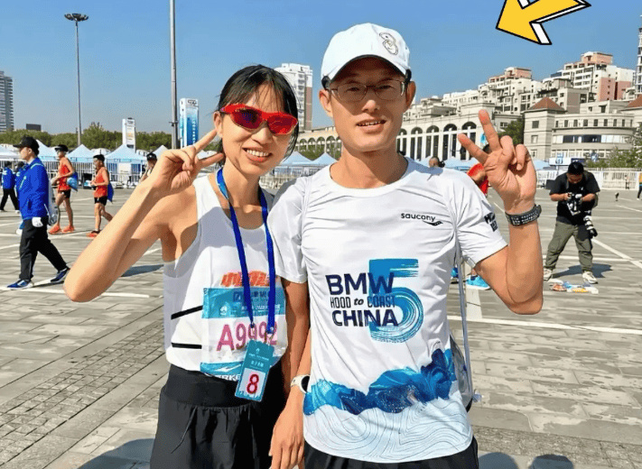 张水华辞职后携老公直播秀恩爱<strong></p>
<p>阳光币</strong>，称白岩松是自己恩人